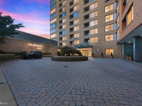 2001 15TH Street N 420, Arlington VA 22201