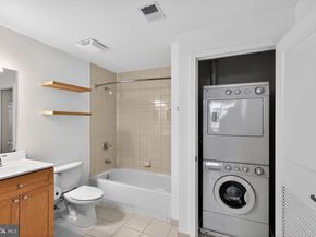 2001 15TH Street N 420, Arlington VA 22201