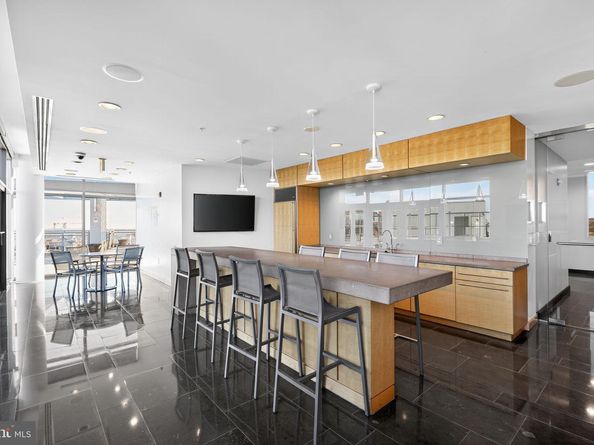 2001 15TH Street N 420, Arlington VA 22201