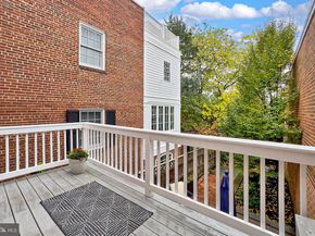 208 S Lee Street, Alexandria VA 22314