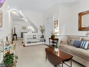 208 S Lee Street, Alexandria VA 22314