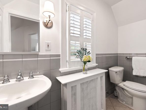 4931 Butterworth Place NW, Washington DC 20016