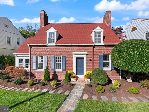 4931 Butterworth Place NW, Washington DC 20016