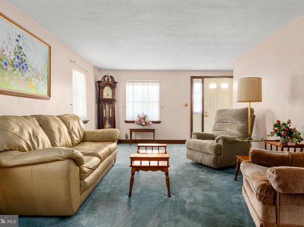 219 W 11TH Avenue, Conshohocken PA 19428