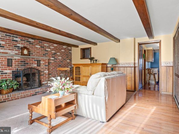 219 W 11TH Avenue, Conshohocken PA 19428