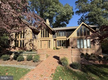 1416 Lady Bird Drive