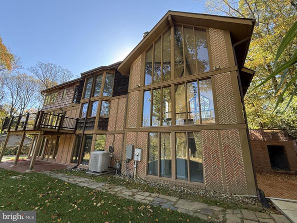 1416 Lady Bird Drive, Mclean VA 22101