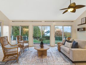 1332 Carpers Farm Way, Vienna VA 22182