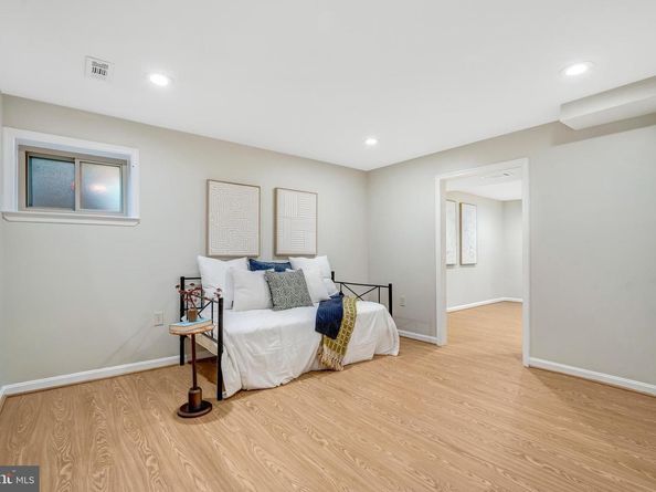 1332 Carpers Farm Way, Vienna VA 22182