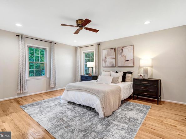 1332 Carpers Farm Way, Vienna VA 22182