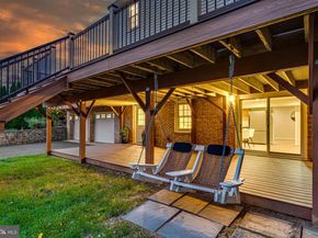 1332 Carpers Farm Way, Vienna VA 22182