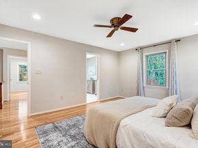 1332 Carpers Farm Way, Vienna VA 22182