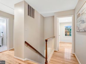 1332 Carpers Farm Way, Vienna VA 22182