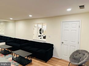 5051 7TH Road S 201, Arlington VA 22204