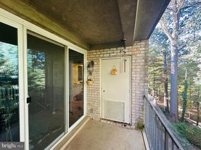 5051 7TH Road S 201, Arlington VA 22204