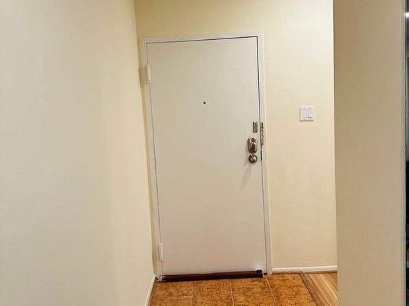 5051 7TH Road S 201, Arlington VA 22204