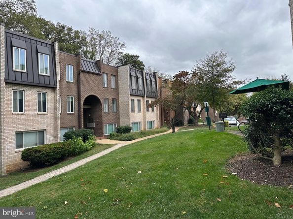 5051 7TH Road S 201, Arlington VA 22204