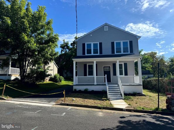 2304 Parkview Avenue, Abington PA 19001