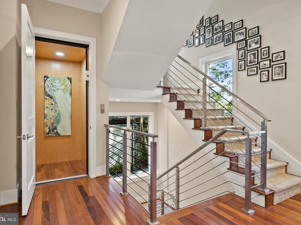 5152 Linnean Terrace NW, Washington DC 20008