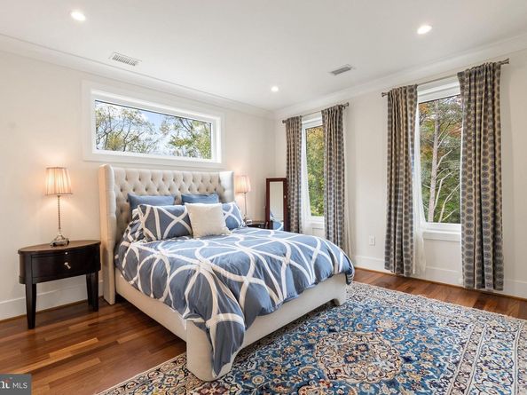 5152 Linnean Terrace NW, Washington DC 20008