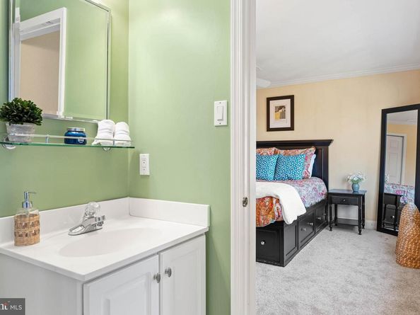 606 Muirfield Court, Berwyn PA 19312