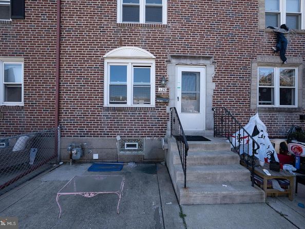 126 Academy Road, Clifton Heights PA 19018