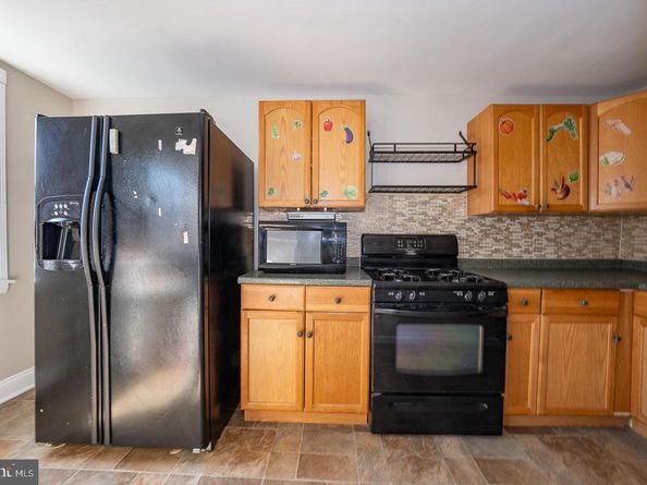 126 Academy Road, Clifton Heights PA 19018