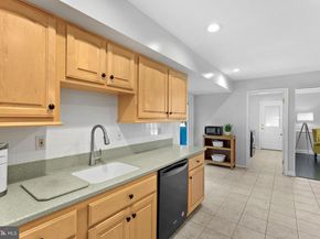20017 Great Falls Forest Drive, Great Falls VA 22066