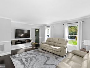 20017 Great Falls Forest Drive, Great Falls VA 22066