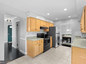 20017 Great Falls Forest Drive, Great Falls VA 22066