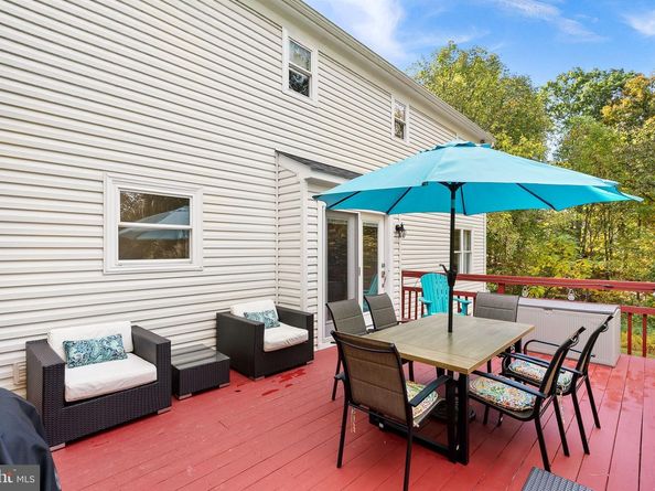 20017 Great Falls Forest Drive, Great Falls VA 22066