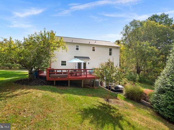 20017 Great Falls Forest Drive, Great Falls VA 22066