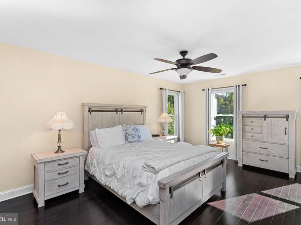 20017 Great Falls Forest Drive, Great Falls VA 22066