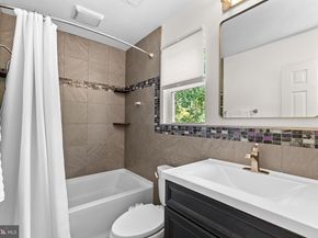 20017 Great Falls Forest Drive, Great Falls VA 22066