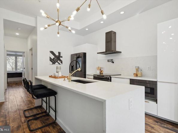 1825 Ginnodo Street R2, Philadelphia PA 19130