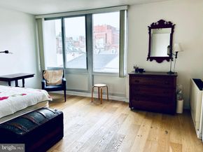 604 S Washington Square 217, Philadelphia PA 19106