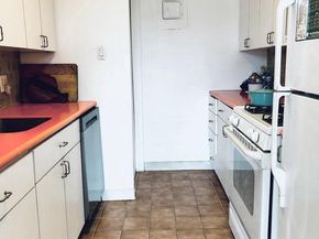 604 S Washington Square 217, Philadelphia PA 19106