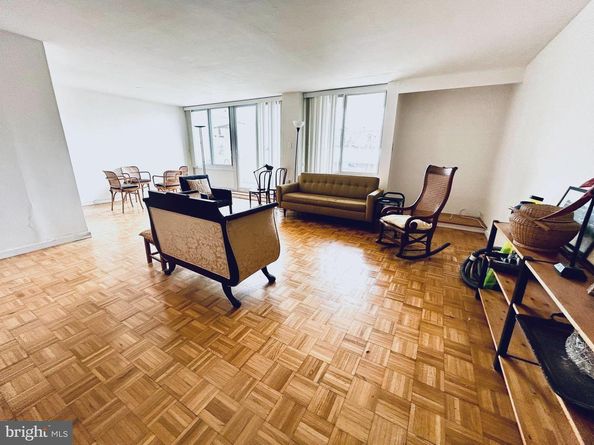 604 S Washington Square 217, Philadelphia PA 19106