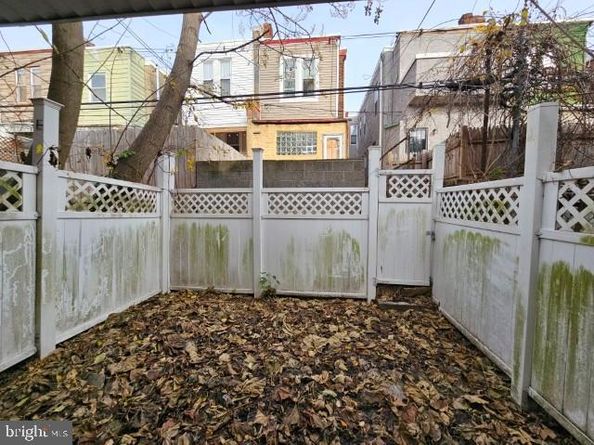 3025 Redner Street S, Philadelphia PA 19121