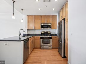 820 N Pollard Street 812, Arlington VA 22203