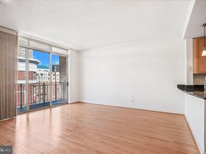 820 N Pollard Street 812, Arlington VA 22203
