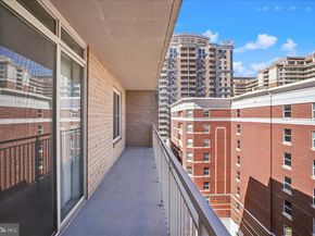 820 N Pollard Street 812, Arlington VA 22203