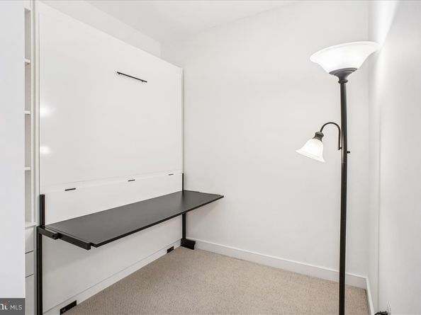 820 N Pollard Street 812, Arlington VA 22203