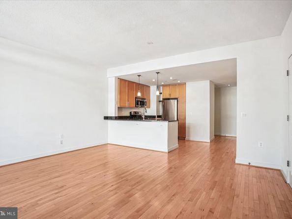 820 N Pollard Street 812, Arlington VA 22203