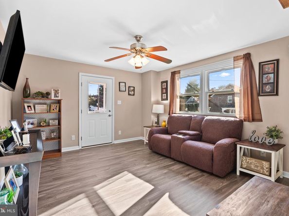 1702 Melrose Avenue, Havertown PA 19083