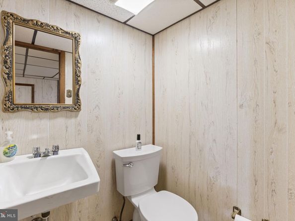1543 Glen Avenue, Folcroft PA 19032