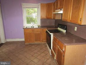 53 E Essex Avenue, Lansdowne PA 19050
