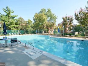 4706 30TH Street S 2153, Arlington VA 22206