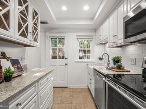 4706 30TH Street S 2153, Arlington VA 22206