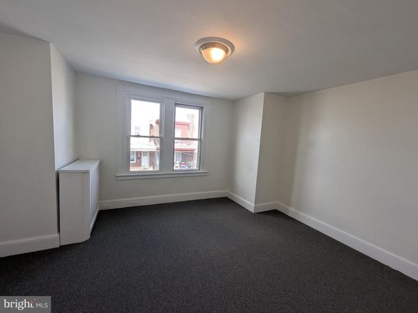 4048 Creston Street, Philadelphia PA 19135